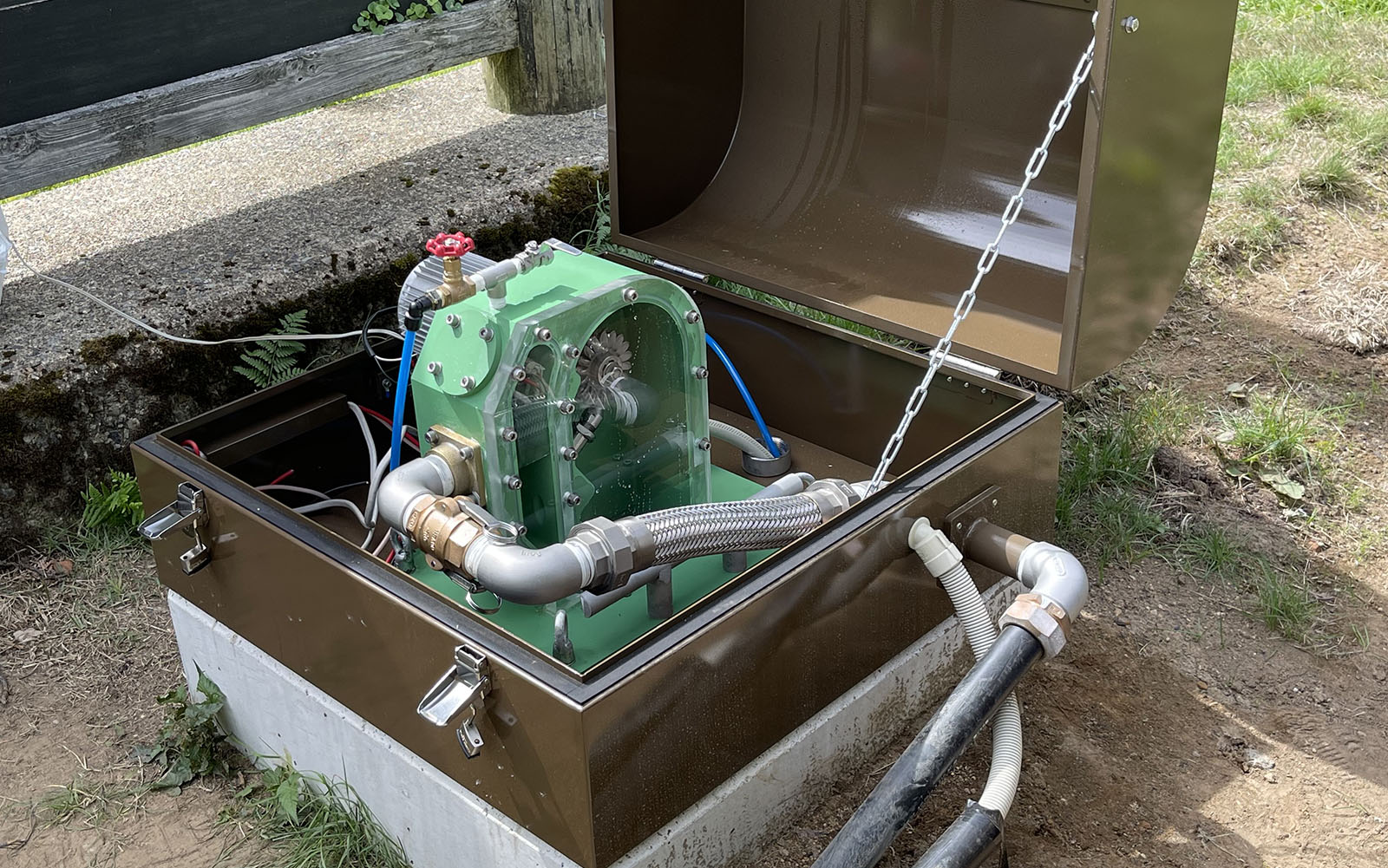 オフグリッド水車発電機